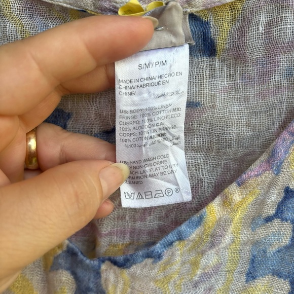 Chico’s Hand Painted Paisley Poncho Linen Fringe Poncho Multi Print Size S/M - Picture 5 of 5